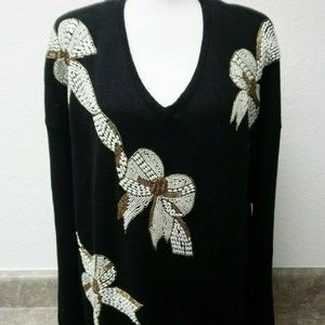 VICTORIA WOMAN~EXCLUSIVE HAND EMBROIDERY ORNAMENTS